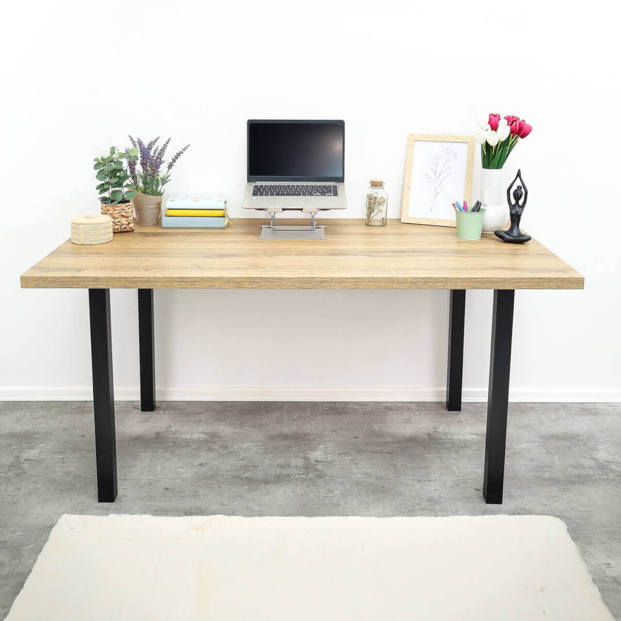 Liftor Ivory